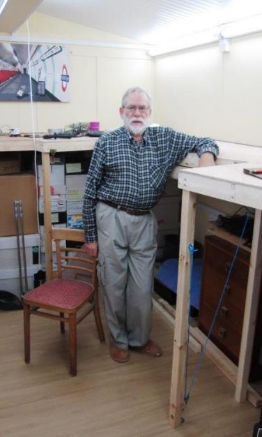 After the static load tests were completed, Terry demonstrates how this section of baseboard folds right back underneath in order to provide access to the rear of the baseboards.
www.EwhurstGreen.com 

