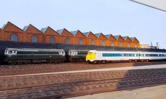 Ewhurst Green model railway
BR(S) British Railways Southern Region
Copyright www.EwhurstGreen.com
