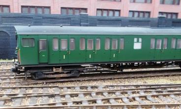 Ewhurst Green model railway
BR(S) British Railways Southern Region
Copyright www.EwhurstGreen.com
