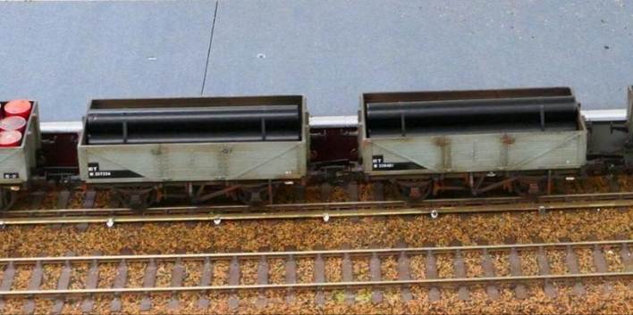 Ewhurst Green model railway
.
Pipes on standard ex.LNWR open wagons 
www.EwhurstGreen.com
